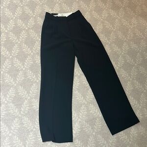 Aritzia Effortless Black Pants